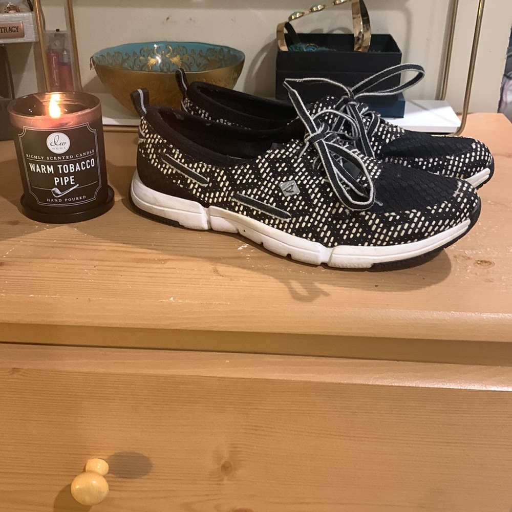 asics and healthcare workers